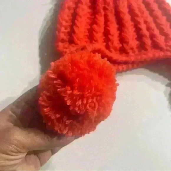 CORAL ORANGE  POMPOM KNITTED WINTER HAT - Picture 2 of 7